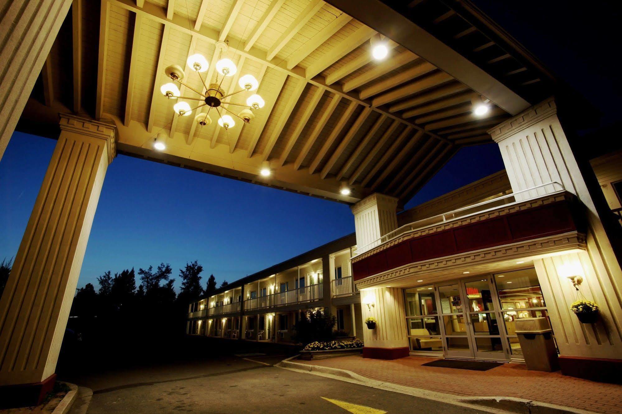 Hotel Moncton Exteriör bild